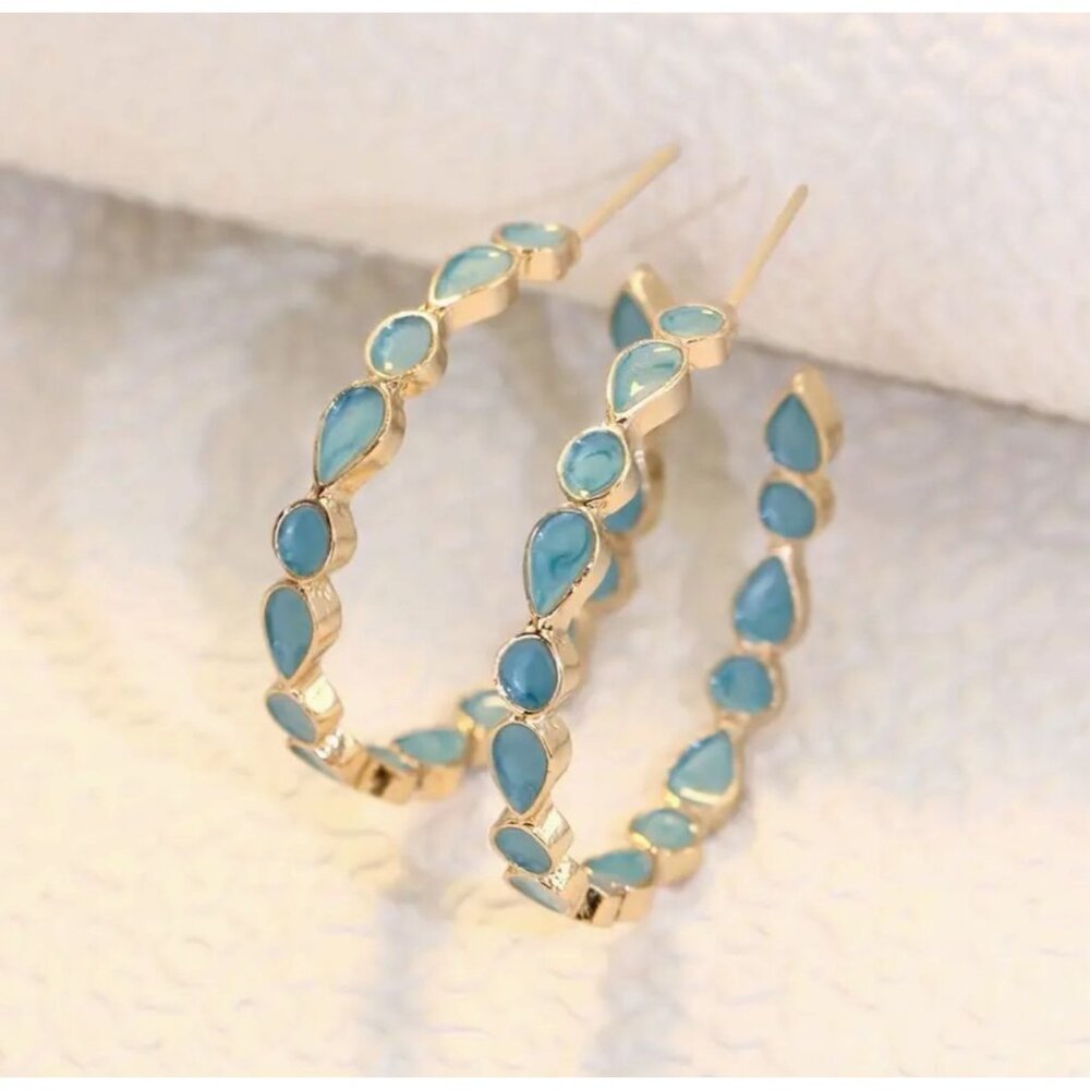Blue Sapphire Elegant Hoop Earrings
